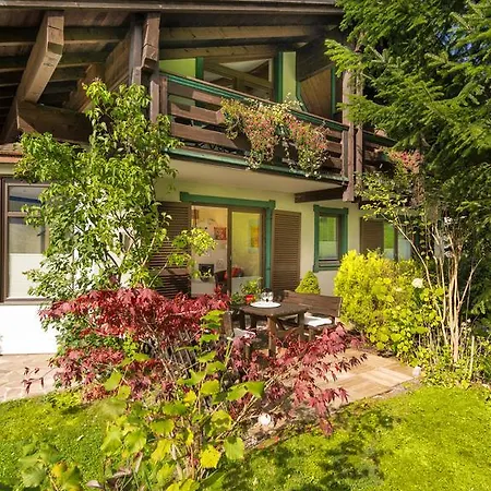 Landhaus Ladinger - S' Londheisl Dorfgastein